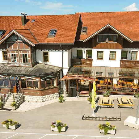 Отель Franziskibad Бад Хэринг