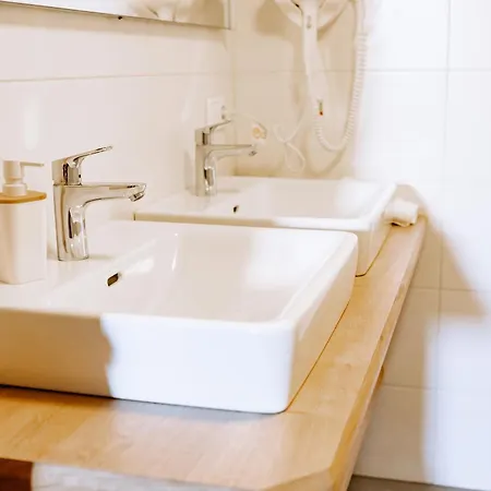 Franziskibad Отель Бад Хэринг