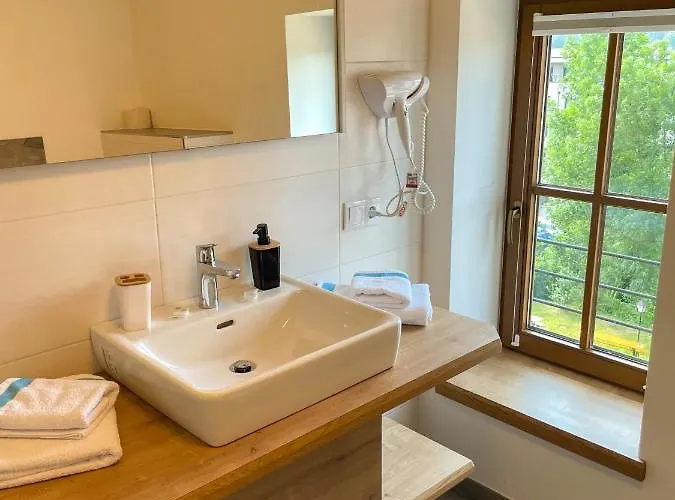 Franziskibad * Bad Häring